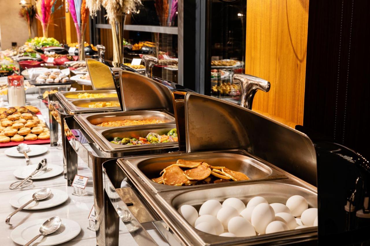 Demiray Hotel Old City イスタンブール エクステリア 写真 A buffet